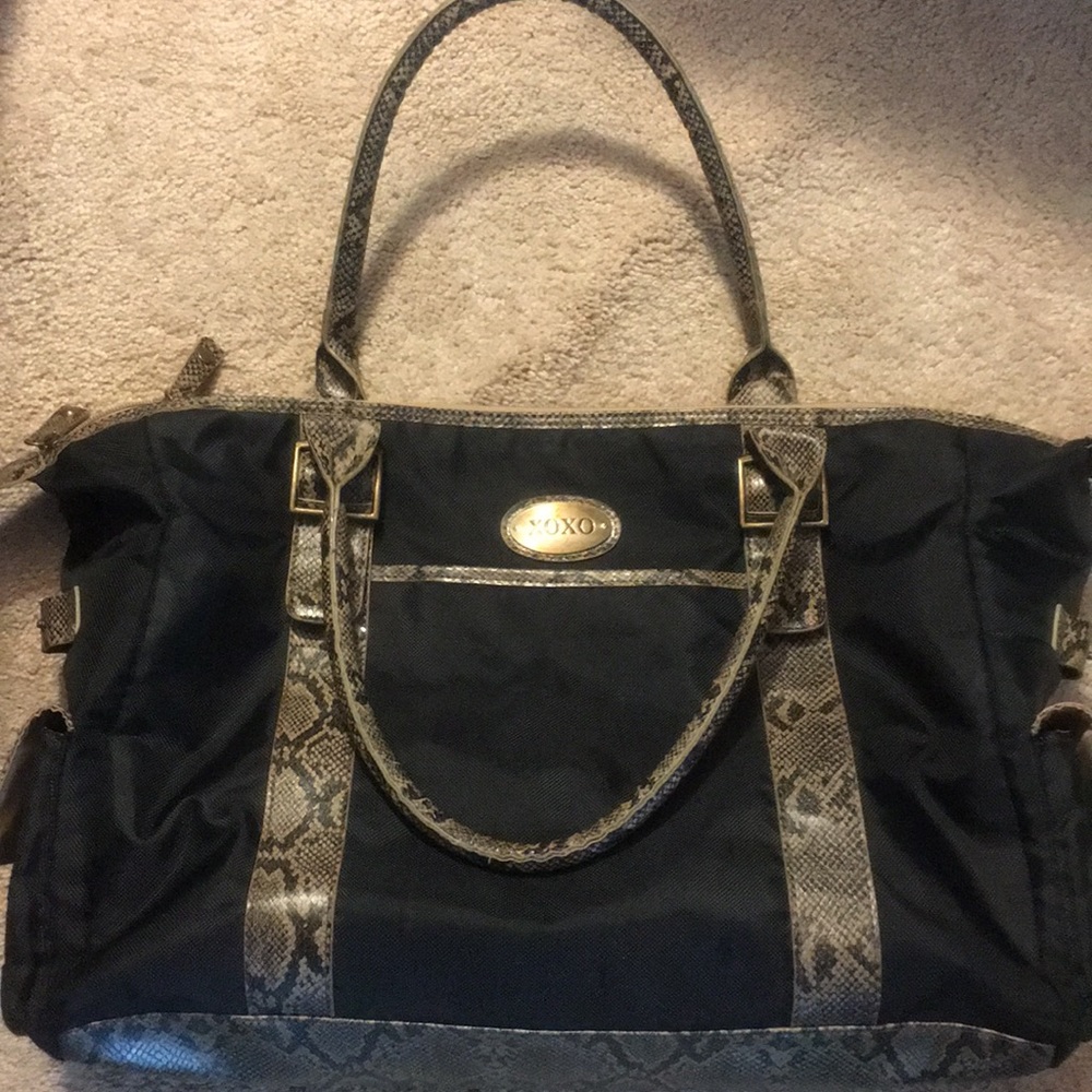 Xoxo overnight bag